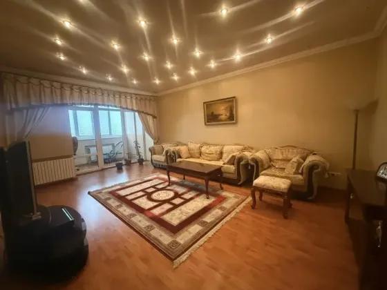 3-комн. квартира, 135 м² · Донецк, Ворошиловский район · фото 1