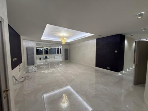 6-комн. квартира, 346 м² · Донецк, Ворошиловский район