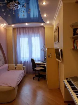 3-комн. квартира, 105 м² · Донецк, Ворошиловский район