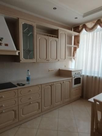 3-комн. квартира, 130 м² · Донецк, Ворошиловский район · фото 1