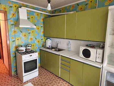 2-комн. квартира, 47 м² · Донецк, Будённовский район