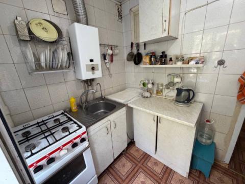3-комн. квартира, 60 м² · Донецк, Ворошиловский район