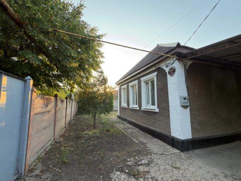 Дом, 54 м² · Донецк, Ленинский район