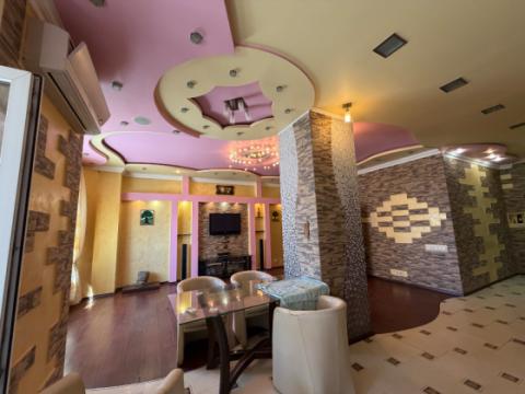 3-комн. квартира, 117 м² · Донецк, Ворошиловский район