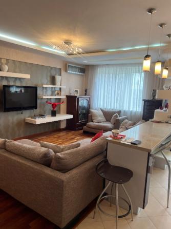 3-комн. квартира, 100 м² · Донецк, Ворошиловский район