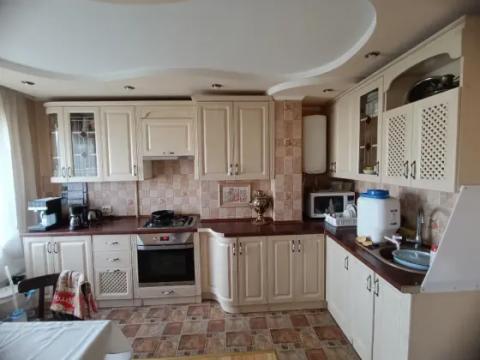 3-комн. квартира, 63 м² · Донецк, Ворошиловский район