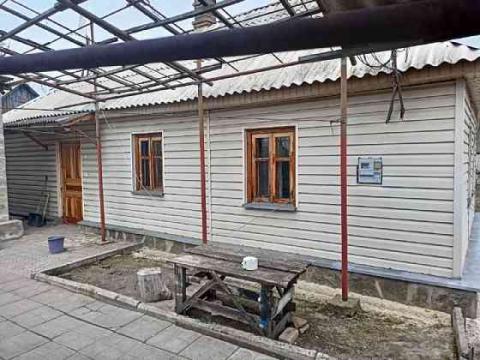 Дом, 43 м² · Донецк, Ленинский район