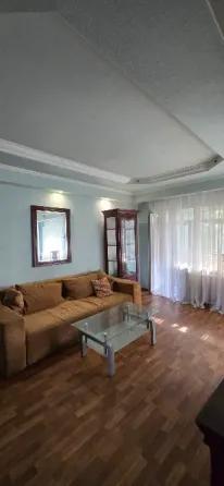 5-комн. квартира, 44,5 м² · Донецк, Киевский район