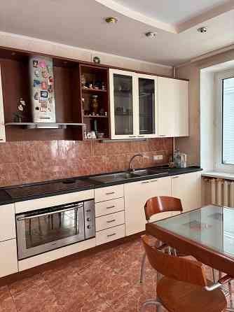 4-комн. квартира, 170 м² · Донецк, Ворошиловский район