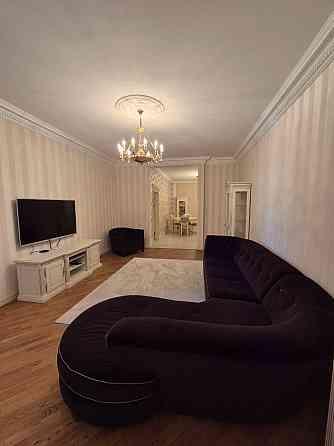 3-комн. квартира, 150 м² · Донецк, Ворошиловский район