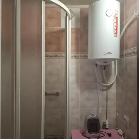 3-комн. квартира, 65 м² · Донецк, Ленинский район
