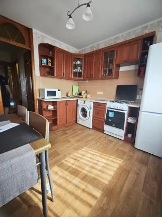 2-комн. квартира, 55 м² · Донецк, Будённовский район · фото 1