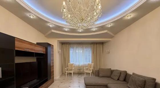 2-комн. квартира, 57 м² · Донецк · фото 1