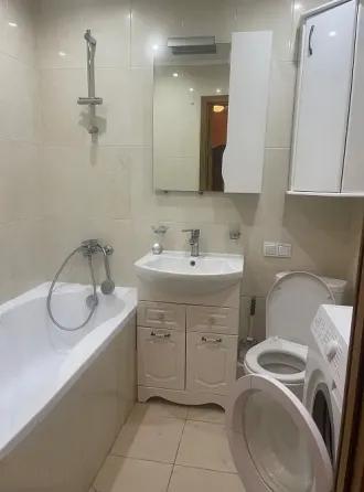 3-комн. квартира, 60 м² · Донецк, Ленинский район · фото 1