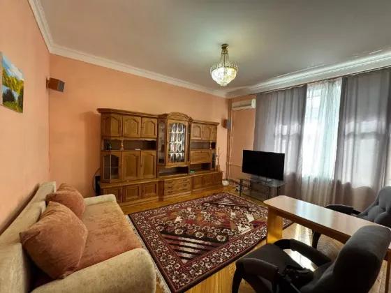 3-комн. квартира, 66 м² · Донецк, Ворошиловский район · фото 1