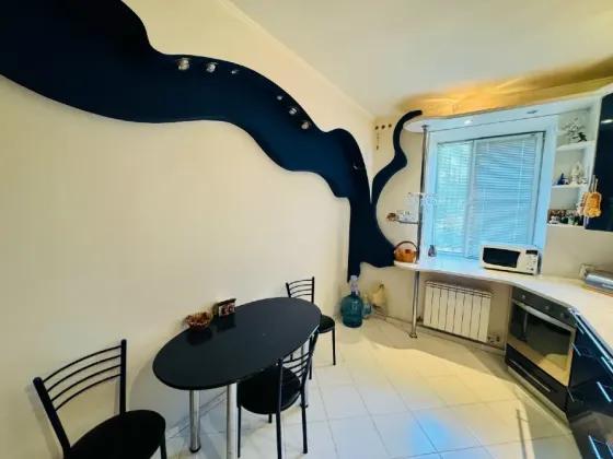 3-комн. квартира, 90,7 м² · Макеевка, Центрально-Городской район · фото 1