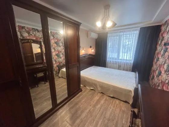 4-комн. квартира, 75 м² · Донецк, Пролетарский район · фото 1