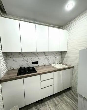 1-комн. квартира, 33 м² · Донецк, Будённовский район · фото 1