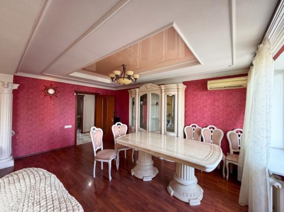 4-комн. квартира, 115 м² · Донецк, Киевский район · фото 1