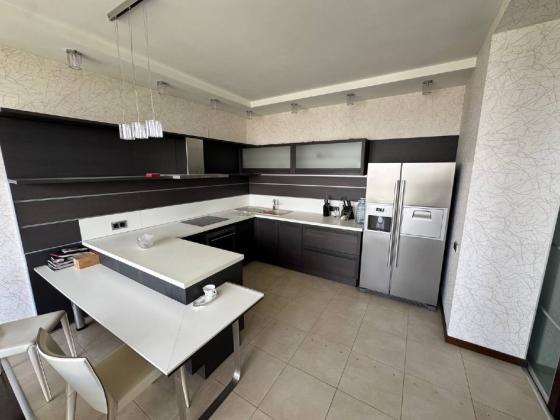 4-комн. квартира, 140 м² · Донецк, Калининский район · фото 1