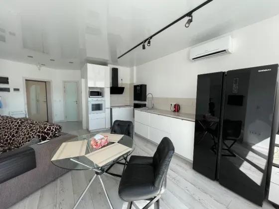 2-комн. квартира, 56 м² · Донецк, Киевский район · фото 1