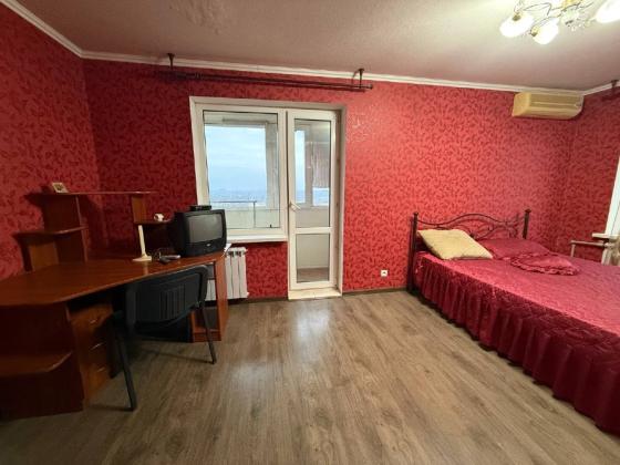 1-комн. квартира, 36 м² · Донецк, Ленинский район · фото 1