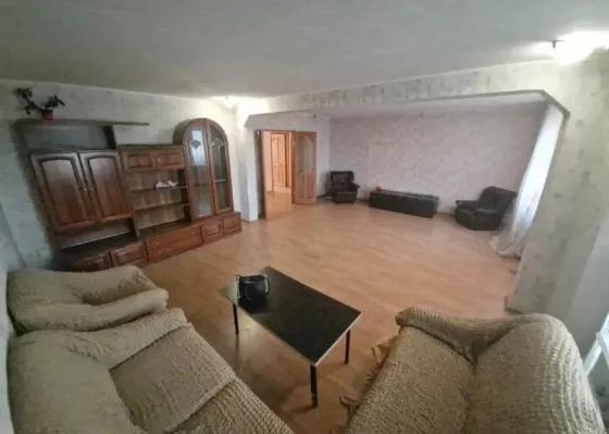 4-комн. квартира, 136 м² · Донецк, Калининский район · фото 1