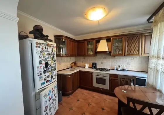 3-комн. квартира, 75 м² · Донецк, Ворошиловский район · фото 1