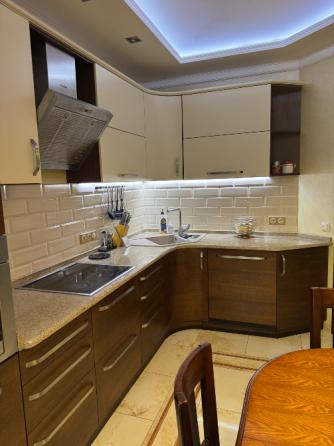 3-комн. квартира, 86 м² · Донецк, Калининский район · фото 1