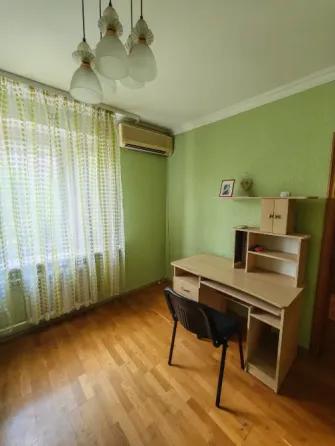 3-комн. квартира, 70 м² · Донецк, Ворошиловский район · фото 1