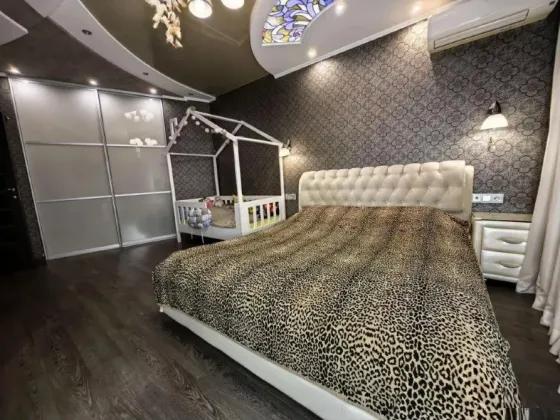 2-комн. квартира, 54 м² · Донецк, Ворошиловский район · фото 1