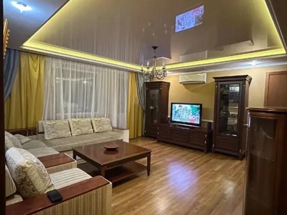 2-комн. квартира, 56 м² · Макеевка, Горняцкий район · фото 1