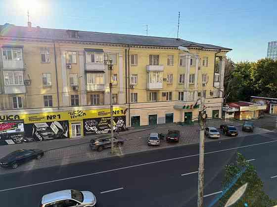 3-комн. квартира, 65 м² · Донецк, Ворошиловский район · фото 1
