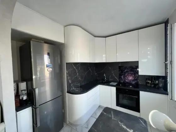 3-комн. квартира, 58 м² · Донецк, Пролетарский район · фото 1