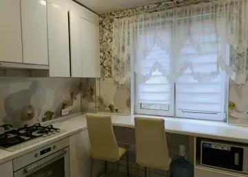 2-комн. квартира, 52 м² · Донецк, Будённовский район