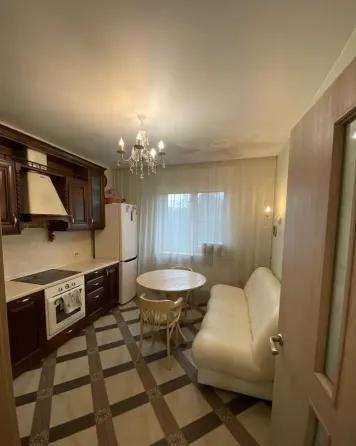 2-комн. квартира, 52 м² · Донецк · фото 1