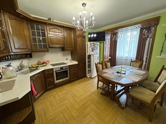 3-комн. квартира, 120 м² · Донецк, Ворошиловский район · фото 1