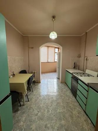 2-комн. квартира, 48 м² · Донецк, Будённовский район · фото 1
