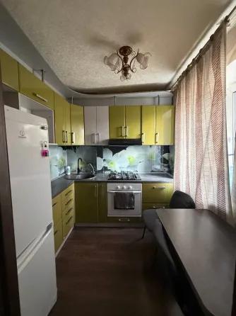 3-комн. квартира, 65 м² · Донецк, Ленинский район · фото 1