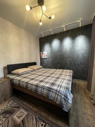 3-комн. квартира, 50 м² · Донецк, Ворошиловский район · фото 1