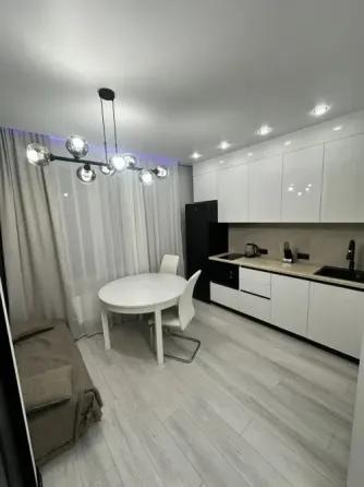 1-комн. квартира, 38 м² · Донецк, Ворошиловский район · фото 1